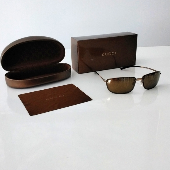 Authentic Gucci Sunglasses (GG 1691/S) and accessories - Picture 2 of 8